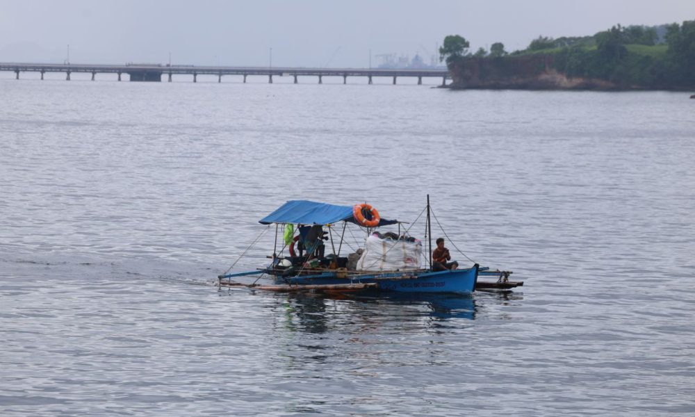 Provide Adequate Support, Alternative Livelihood For Fisherfolk Affected By Bataan Oil Spill – Lee